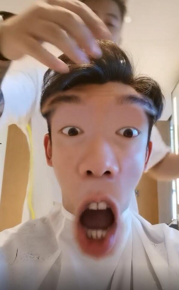 郑恺搞笑视频大全,带你领略喜剧魅力